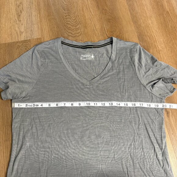 Smartwool Active Ultralite V-Neck Short Sleeve t-shirt gray M medium merino wool - Picture 4 of 7